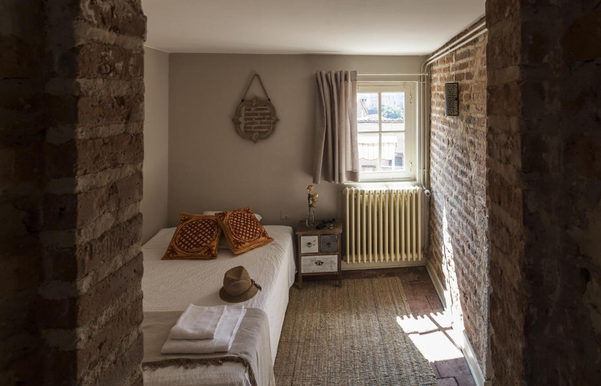 Villa Caroline - Chambres D'Hotes Albi Room photo